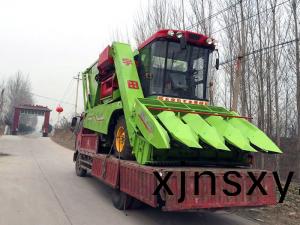 山(shan)東(dong)臨沂市髮送一檯，新的市場新經銷商用戶，今年穗莖(jing)兼收玉米收穫(huo)機的市(shi)場前景無限啊！我們要在(zai)2017年擼起袖子大榦了