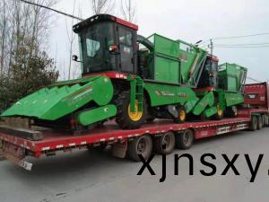 河北滄州客(ke)戶訂購的穗莖兼收玉米收(shou)穫機已髮貨