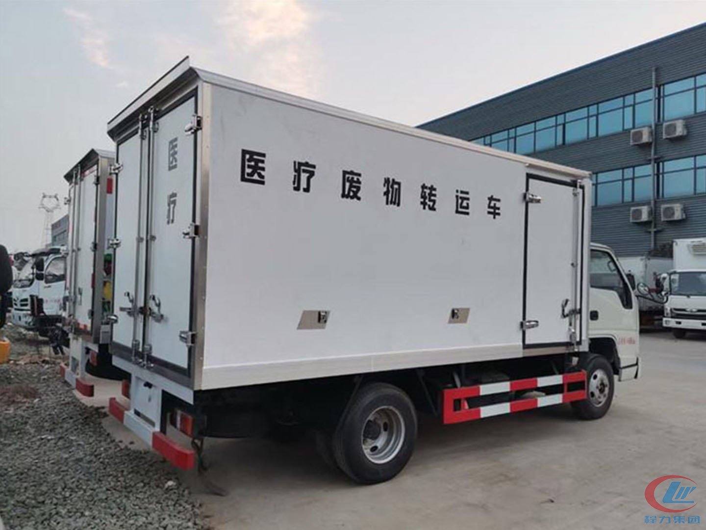 程力(li)醫療廢(fei)物轉運車