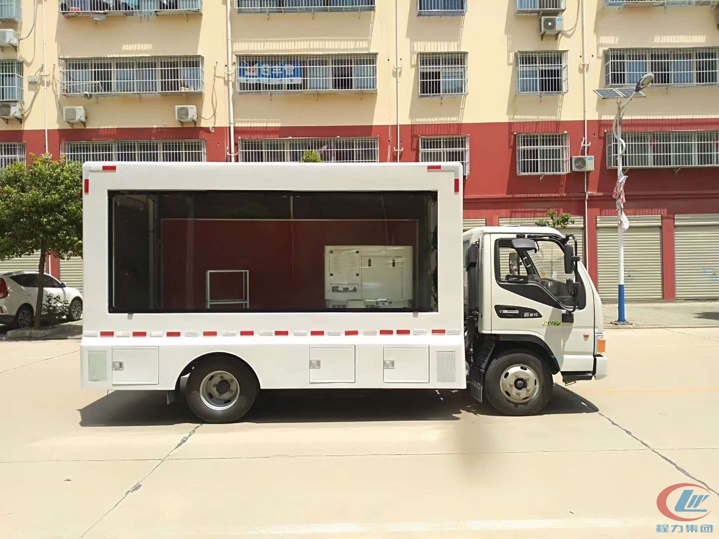 江淮(huai)康鈴H5宣傳車(che)