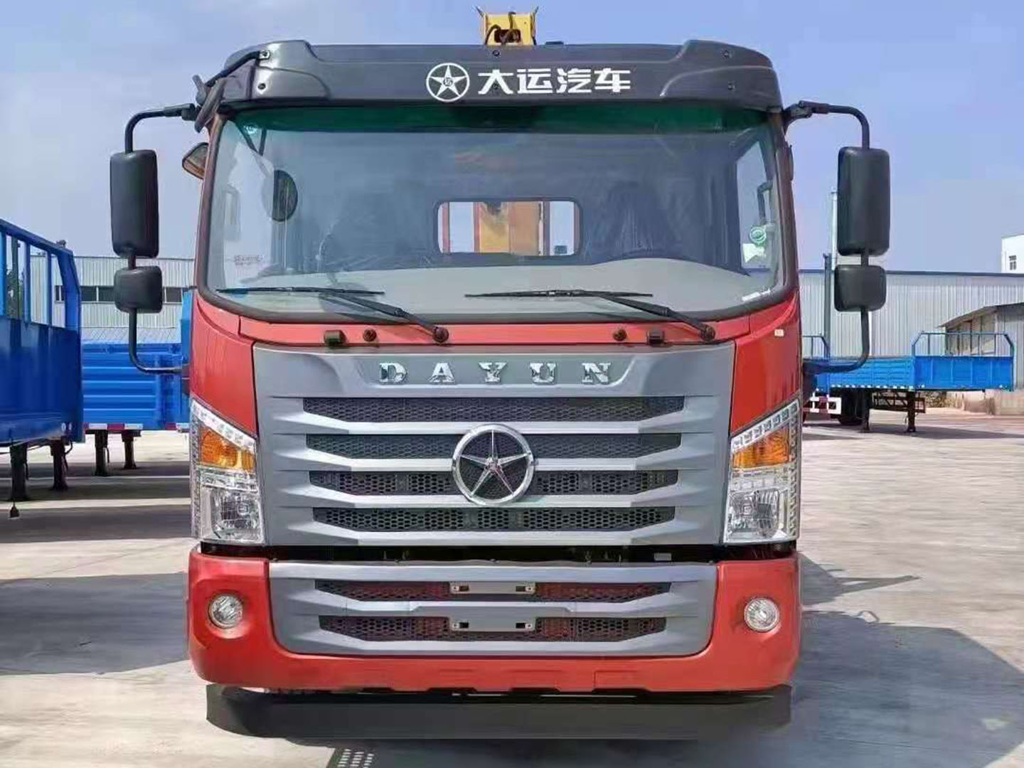 大運(yun)G6國六(liu)單(dan)橋(qiao)徐(xu)工6.3噸(dun)隨(sui)車弔(diao)