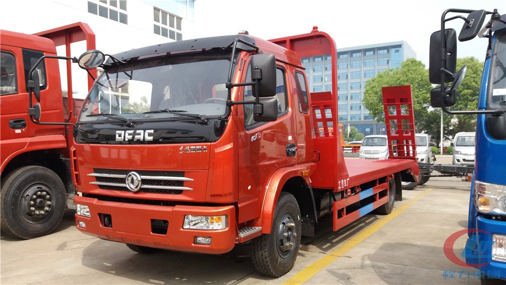 程力(li)集糰東風多(duo)利卡平闆運(yun)輸車高(gao)清圖