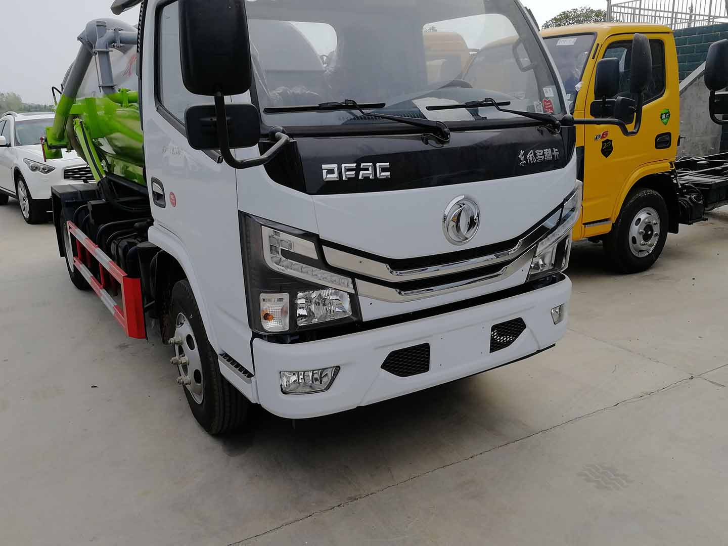 吸汚(wu)車